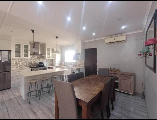 4 BEDROOM PROPERTY TO RENT IN GREENWOOD PARK